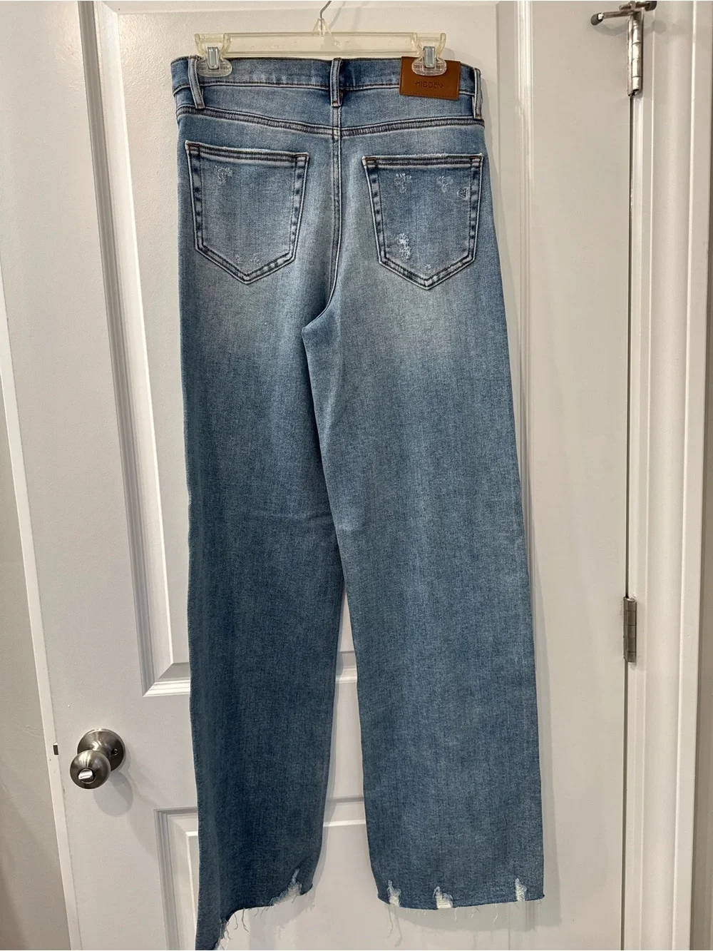 Hidden medium blue